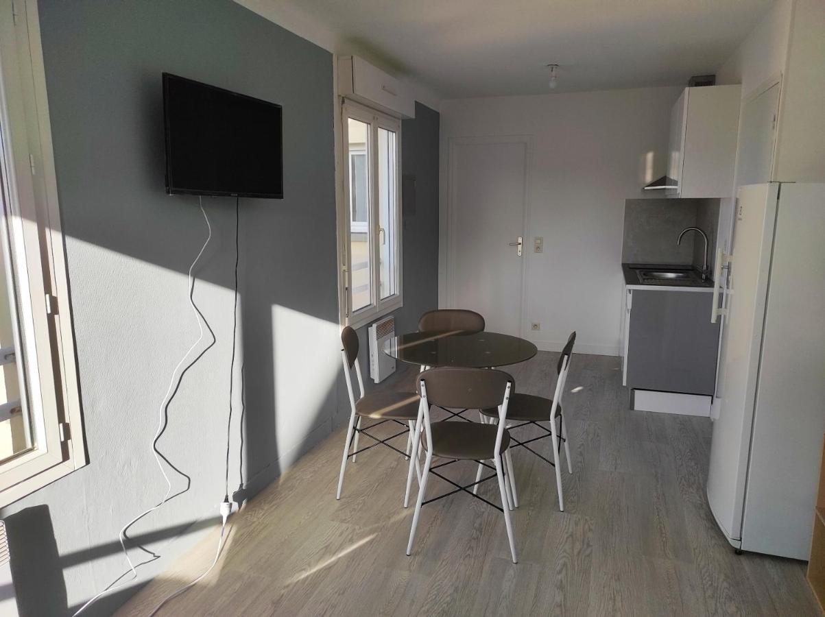 Le Mat Studio Salle De Sport Leilighet Saint-Méloir-des-Ondes Eksteriør bilde